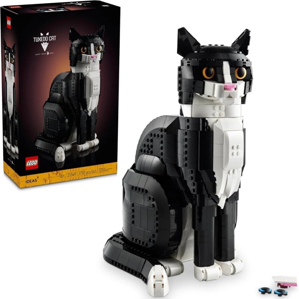 LEGO Black and White Cat Toy Set